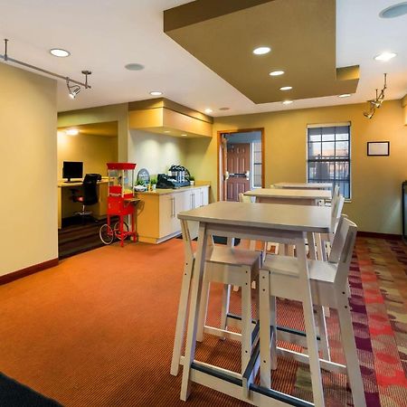 Sonesta Simply Suites Detroit Нови Экстерьер фото