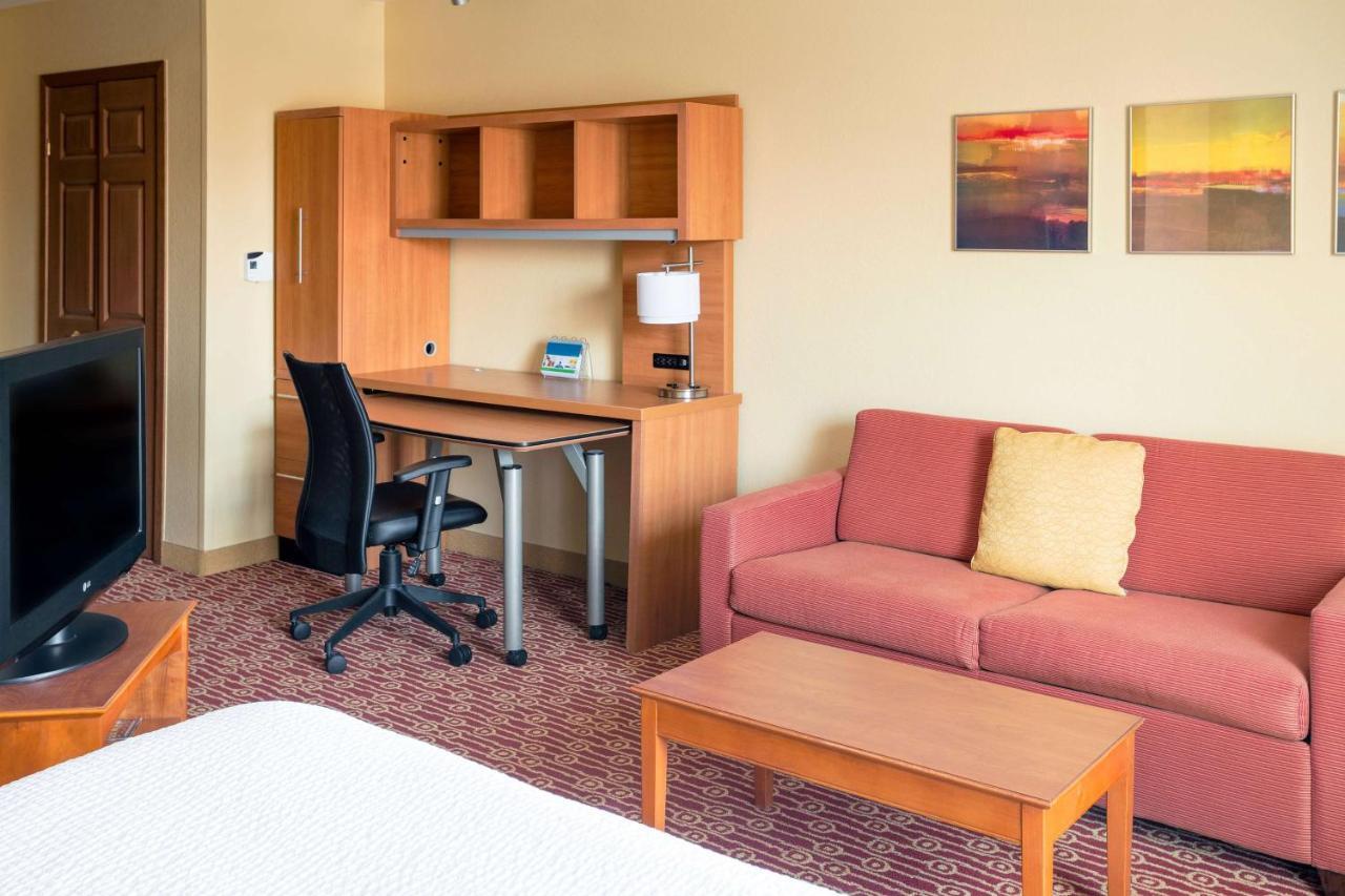 Sonesta Simply Suites Detroit Нови Экстерьер фото