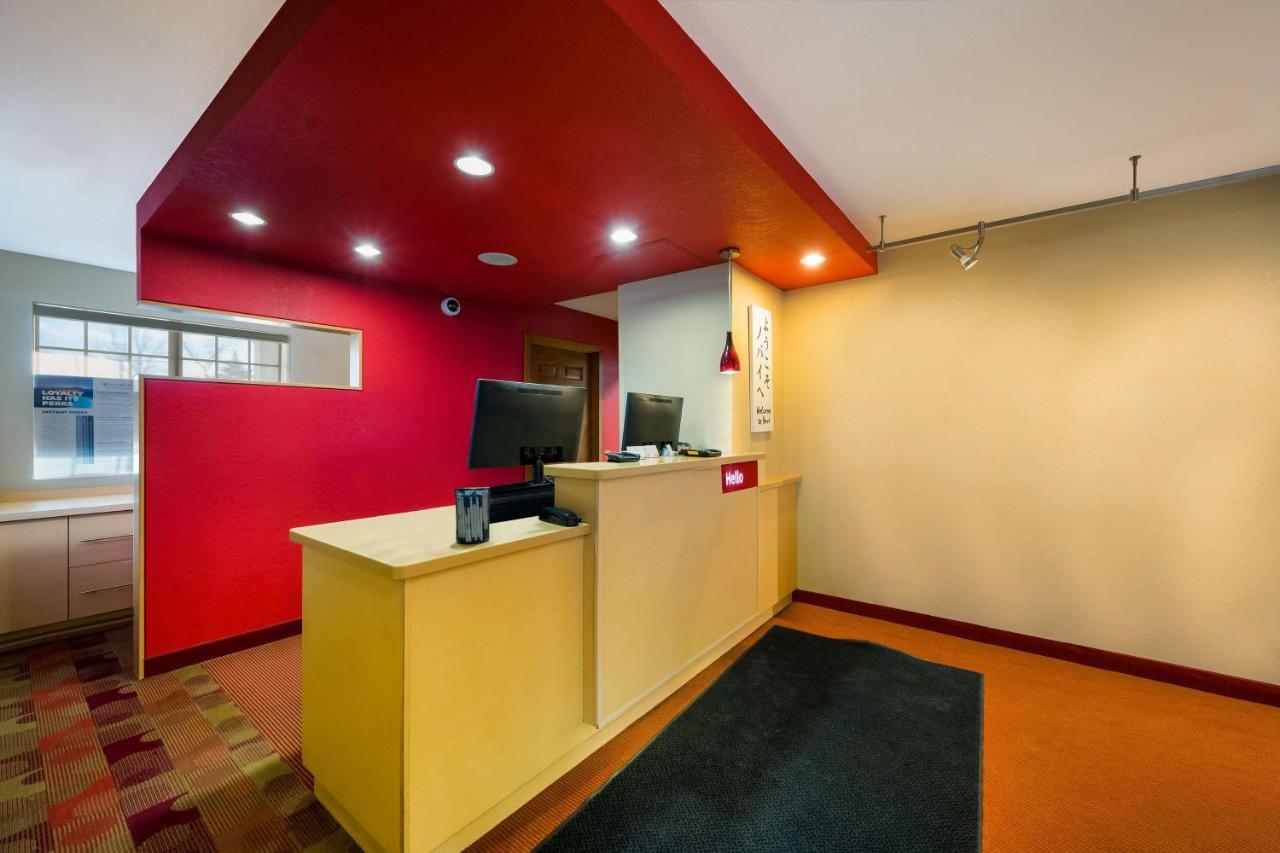 Sonesta Simply Suites Detroit Нови Экстерьер фото