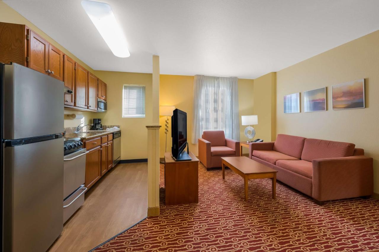 Sonesta Simply Suites Detroit Нови Экстерьер фото