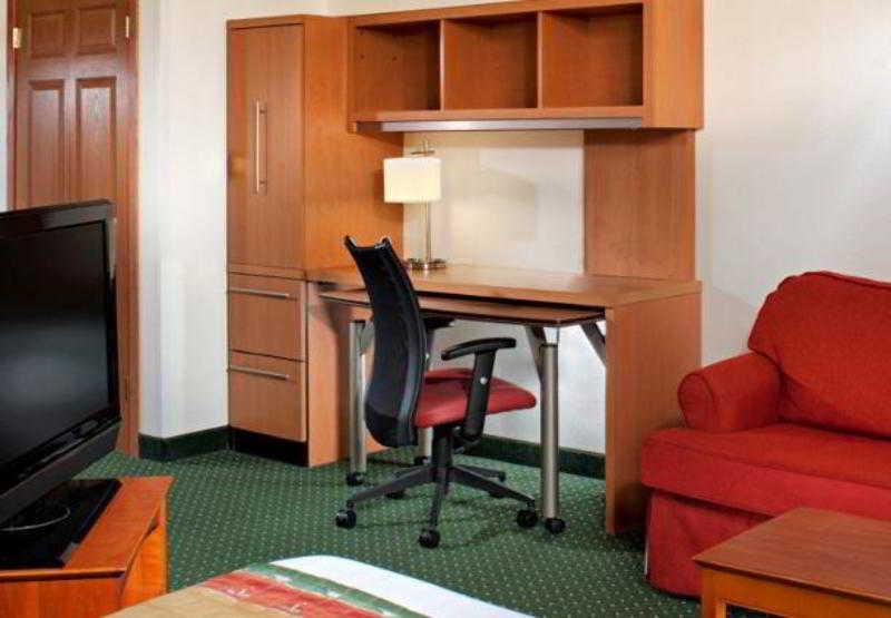 Sonesta Simply Suites Detroit Нови Номер фото